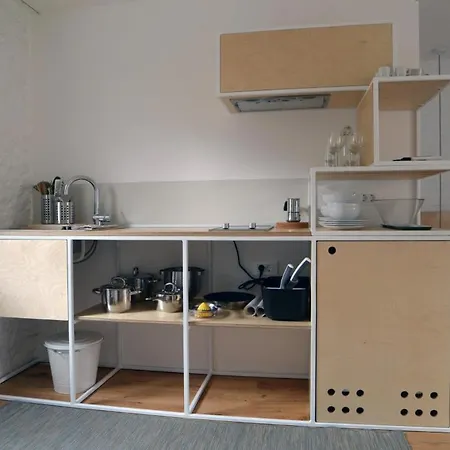 Minimalissa Boutique Kut Apartment *